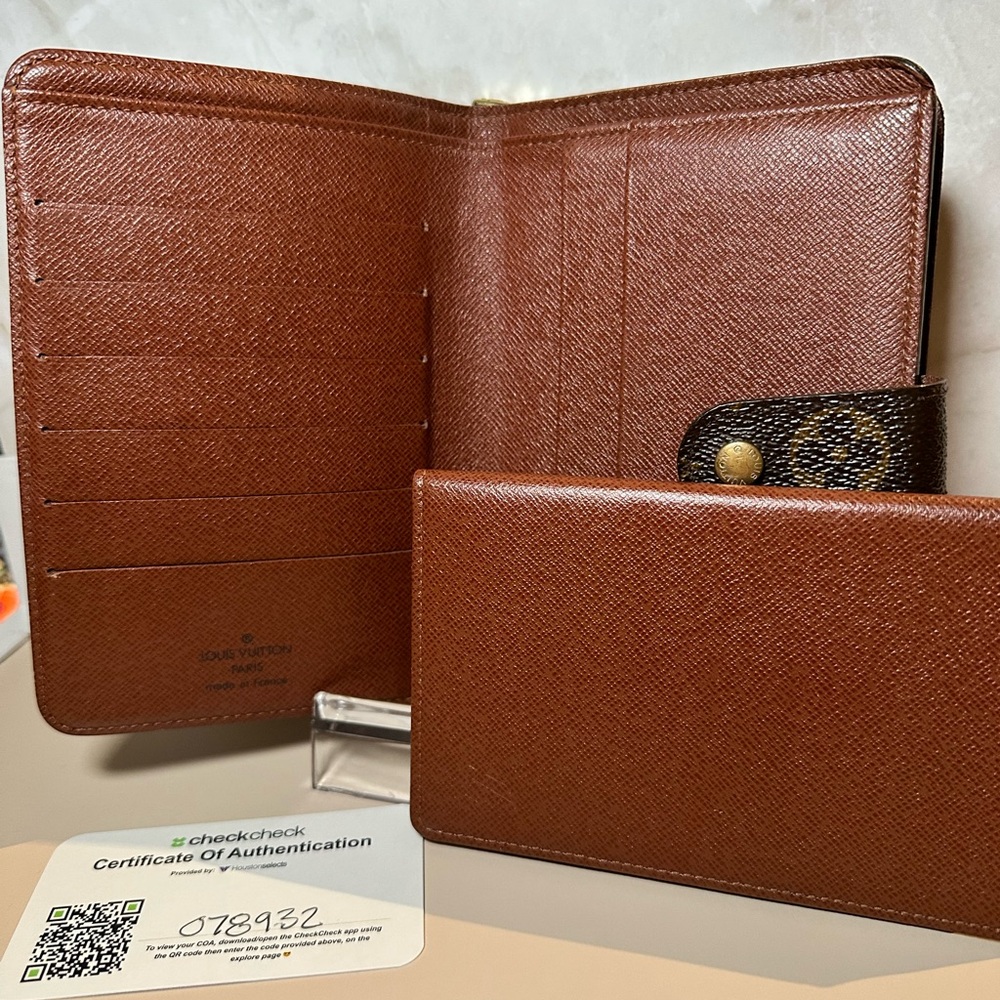 Louis Vuitton Monogram Zipper Passport Wallet